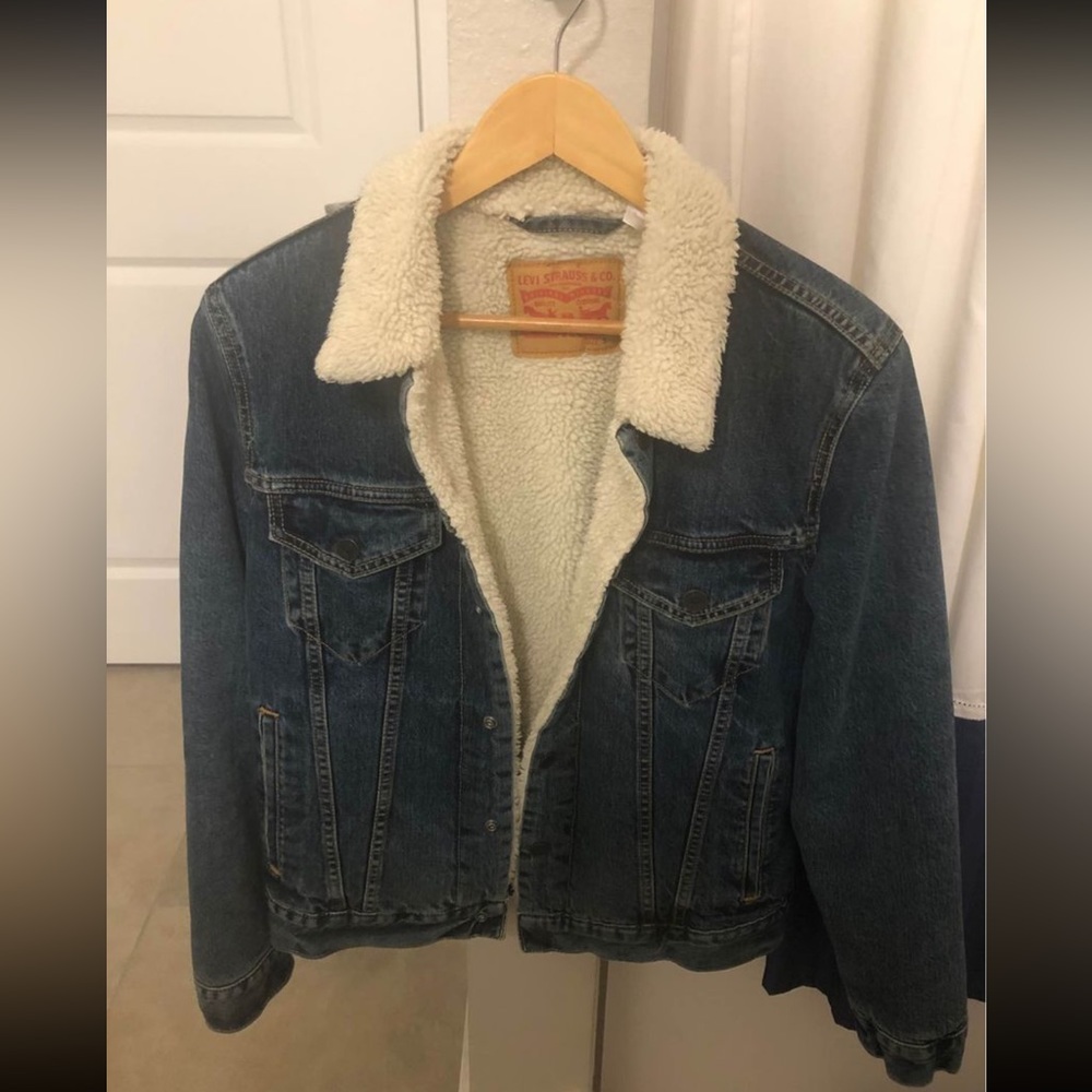 Levi’s Faux Fur-Lined Denim Jacket, Sz Small